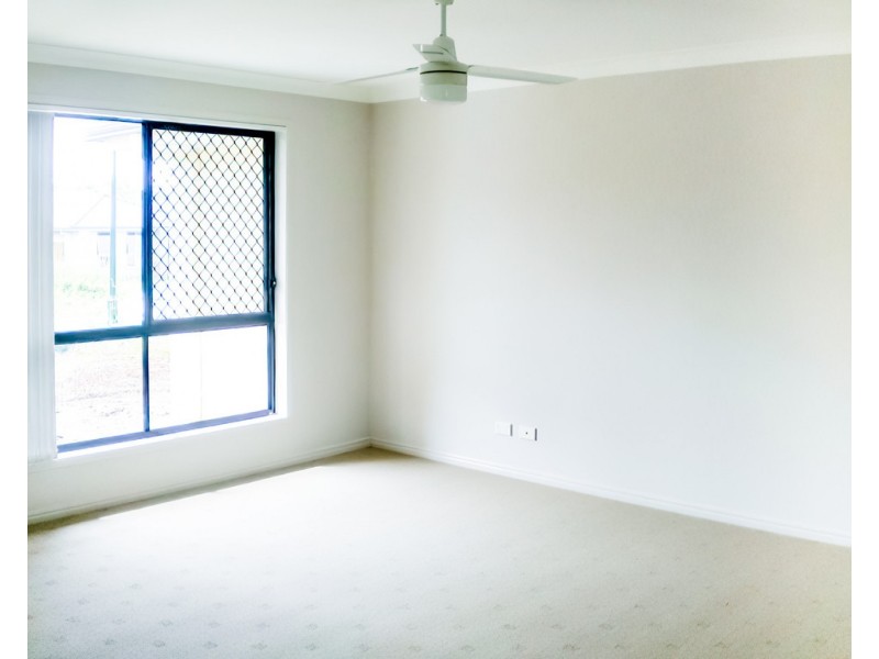 17 Lemon Myrtle Drive, Morayfield QLD 4506