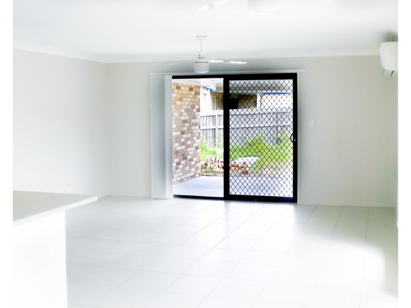 17 Lemon Myrtle Drive, Morayfield QLD 4506