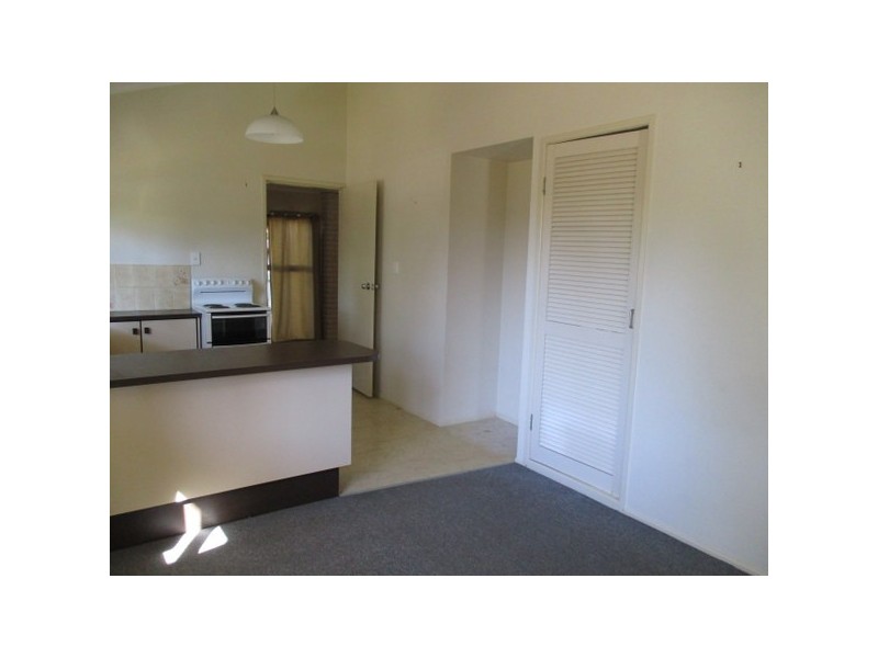 2 Leigh Street, Deception Bay QLD 4508