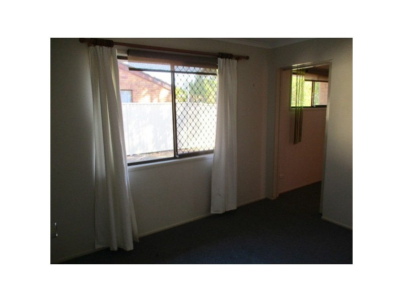 2 Leigh Street, Deception Bay QLD 4508