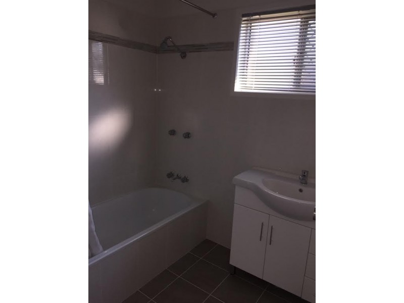 3A Rosenlund, Kallangur QLD 4503