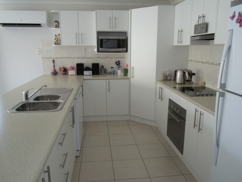 11 Cadell Crescent, Rothwell QLD 4022