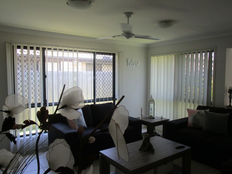 11 Cadell Crescent, Rothwell QLD 4022