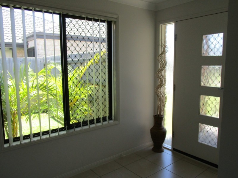 11 Cadell Crescent, Rothwell QLD 4022