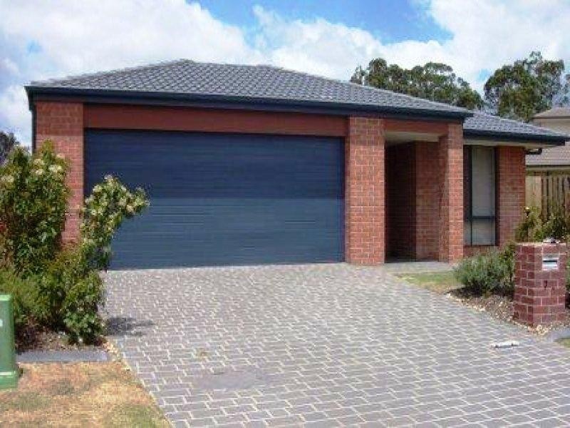 71 Hollywood Avenue, Bellmere QLD 4510