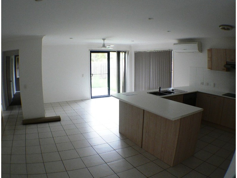 71 Hollywood Avenue, Bellmere QLD 4510