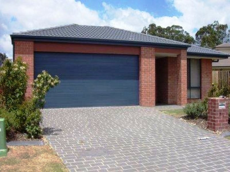 71 Hollywood Avenue, Bellmere QLD 4510
