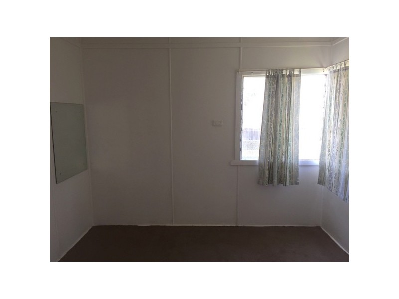 222 Prince Edward Parade, Scarborough QLD 4020