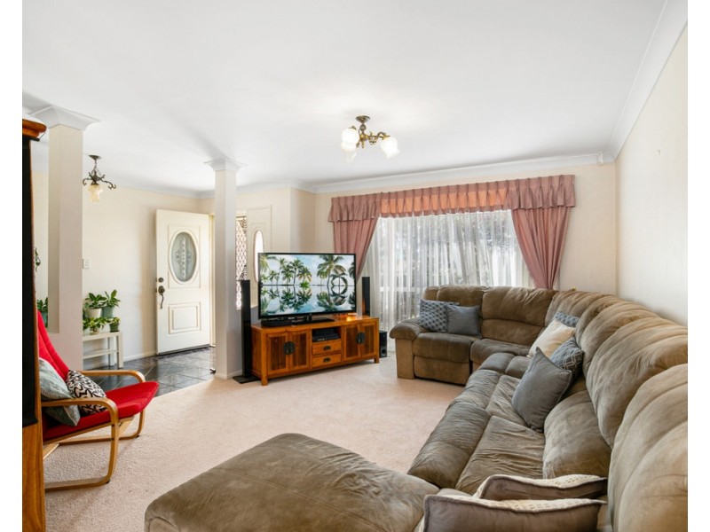 10 Woodland Street, Rothwell QLD 4022