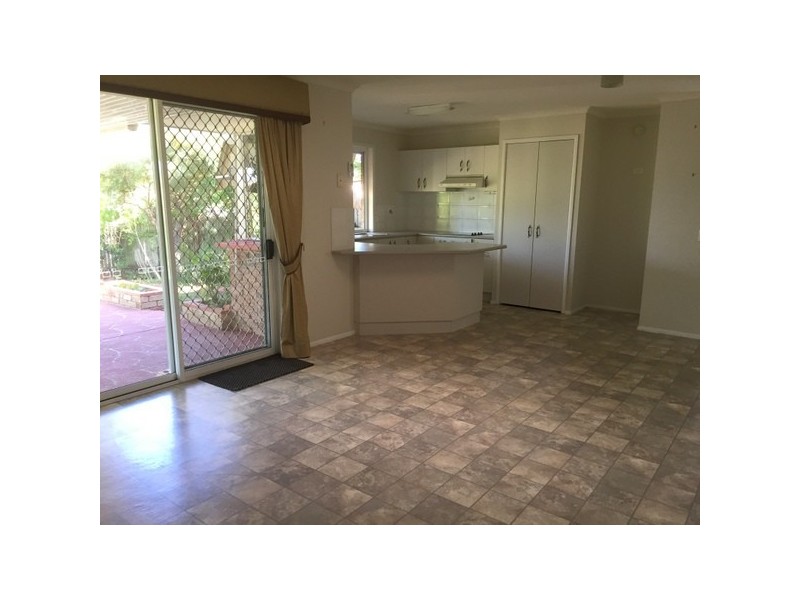 2 Diane Court, Deception Bay QLD 4508