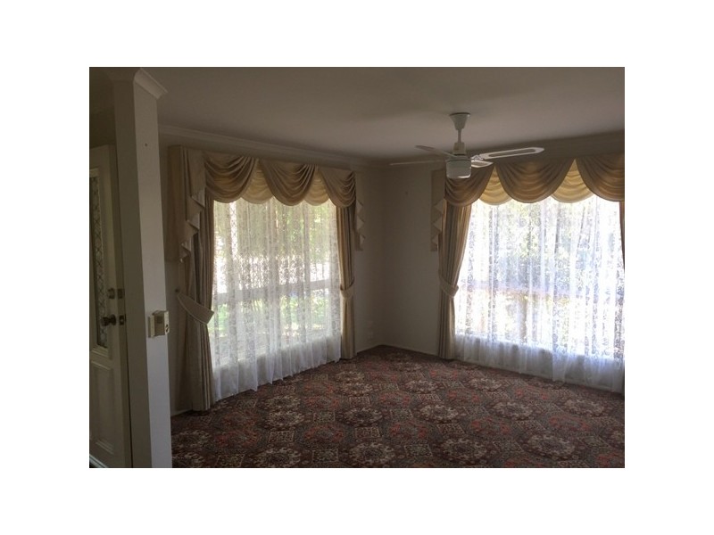 2 Diane Court, Deception Bay QLD 4508