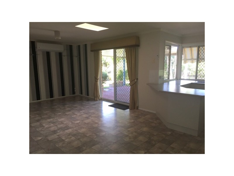 2 Diane Court, Deception Bay QLD 4508