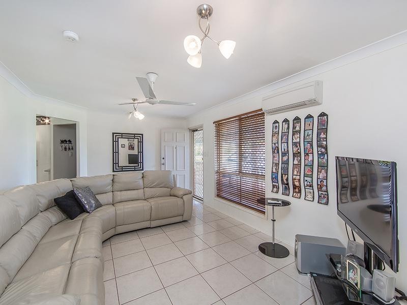 4 Rochelle Place, Deception Bay QLD 4508