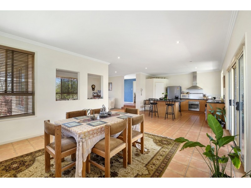 36 Clair Avenue, Deception Bay QLD 4508