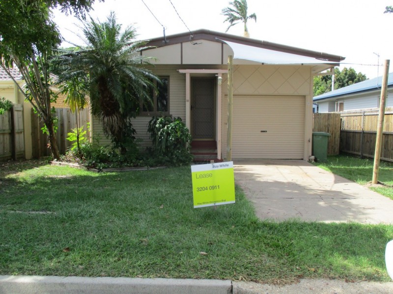 30 Higlett Street, Redcliffe QLD 4020