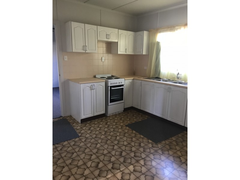 30 Higlett Street, Redcliffe QLD 4020