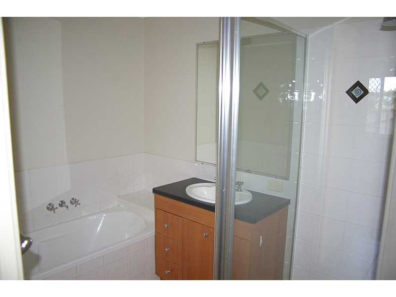 2/10 Tyler Place, Deception Bay QLD 4508