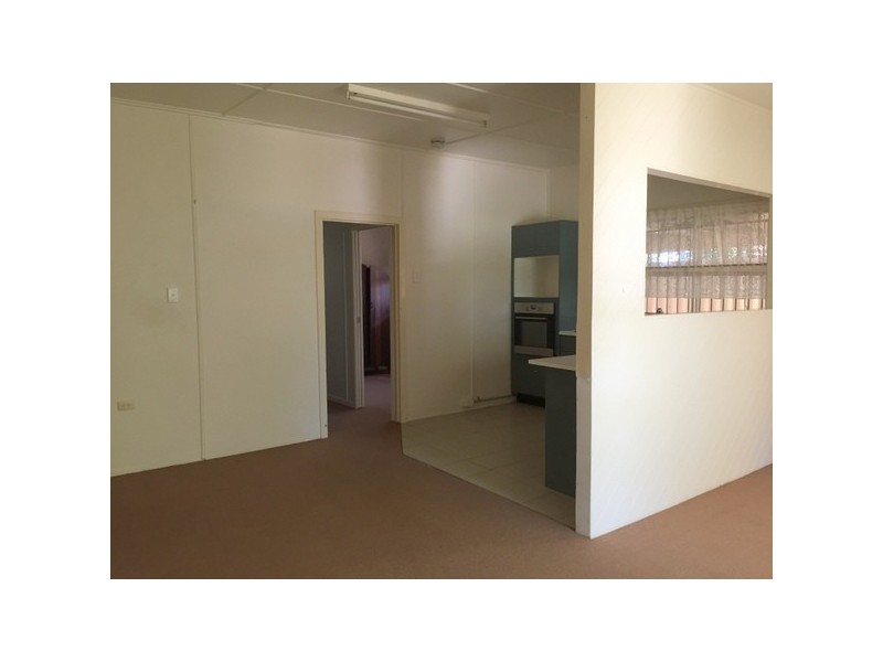 2/173 Esplanade South, Deception Bay QLD 4508