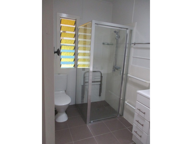 145 Esplanade, Deception Bay QLD 4508