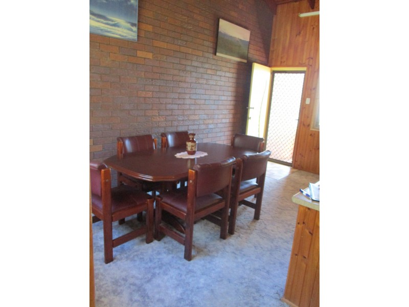 145 Esplanade, Deception Bay QLD 4508