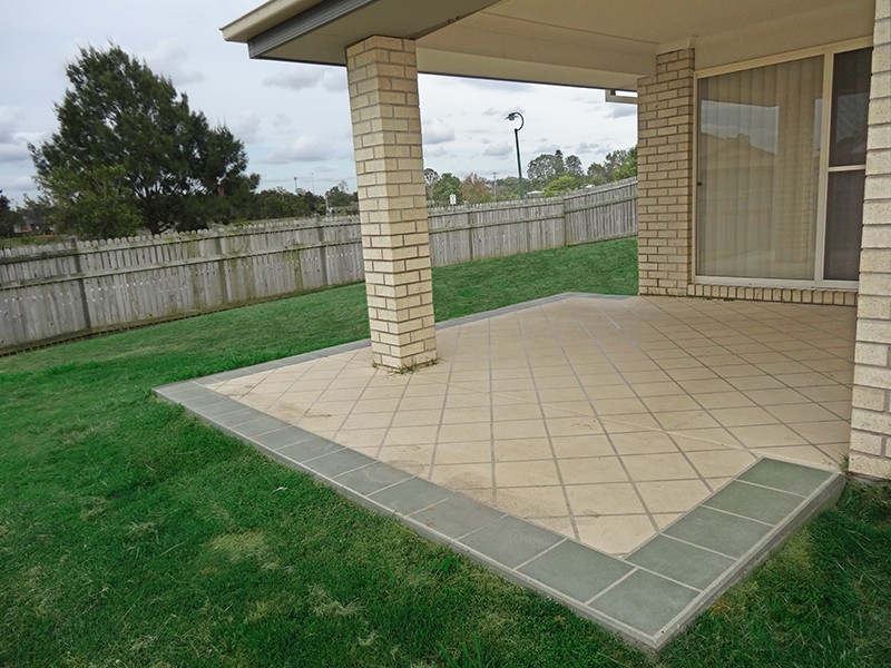 2 Radiata Court, Morayfield QLD 4506
