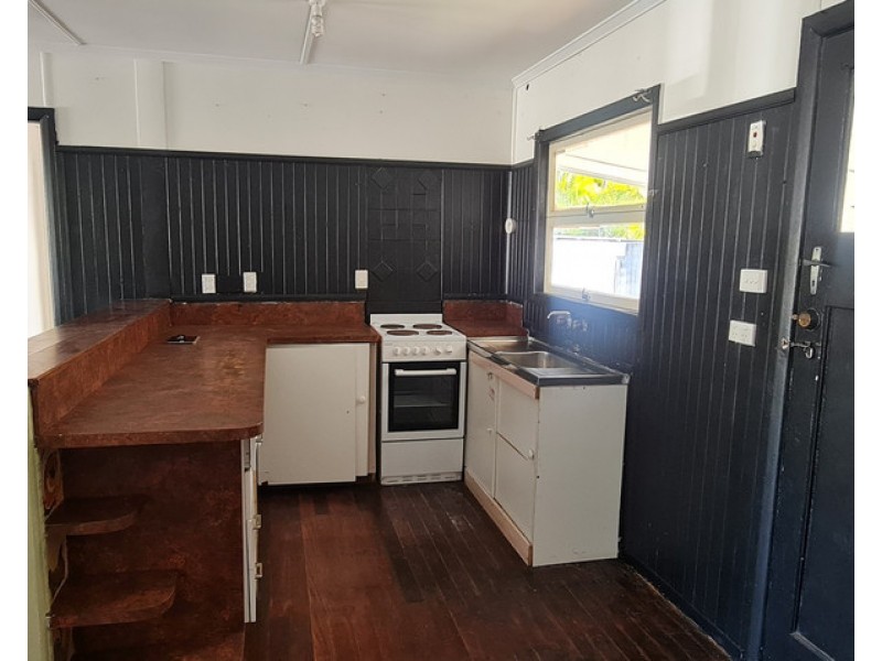 77 Grosvenor Terrace, Deception Bay QLD 4508