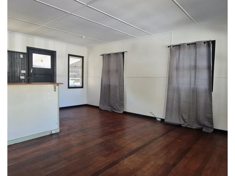 77 Grosvenor Terrace, Deception Bay QLD 4508