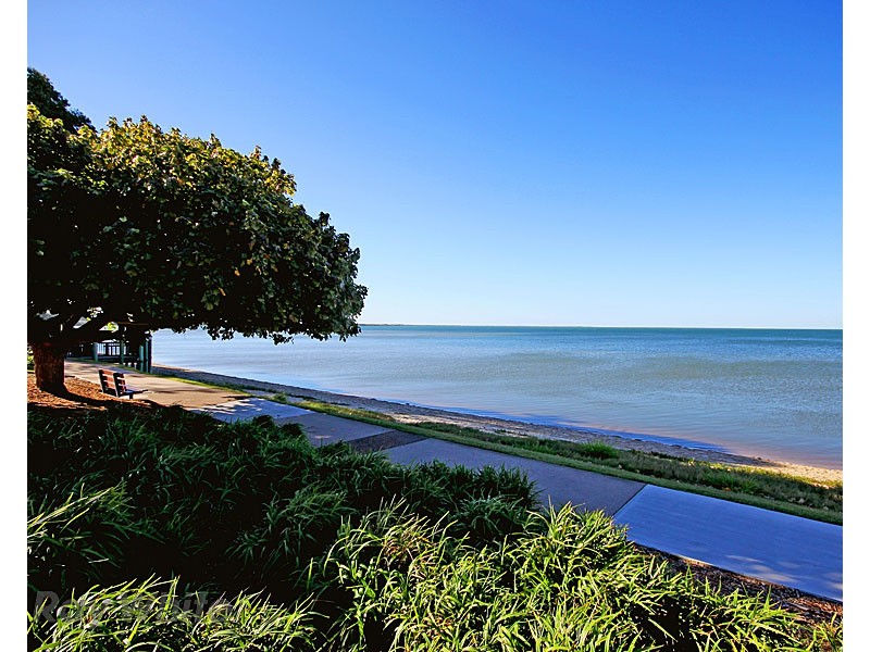 77 Grosvenor Terrace, Deception Bay QLD 4508