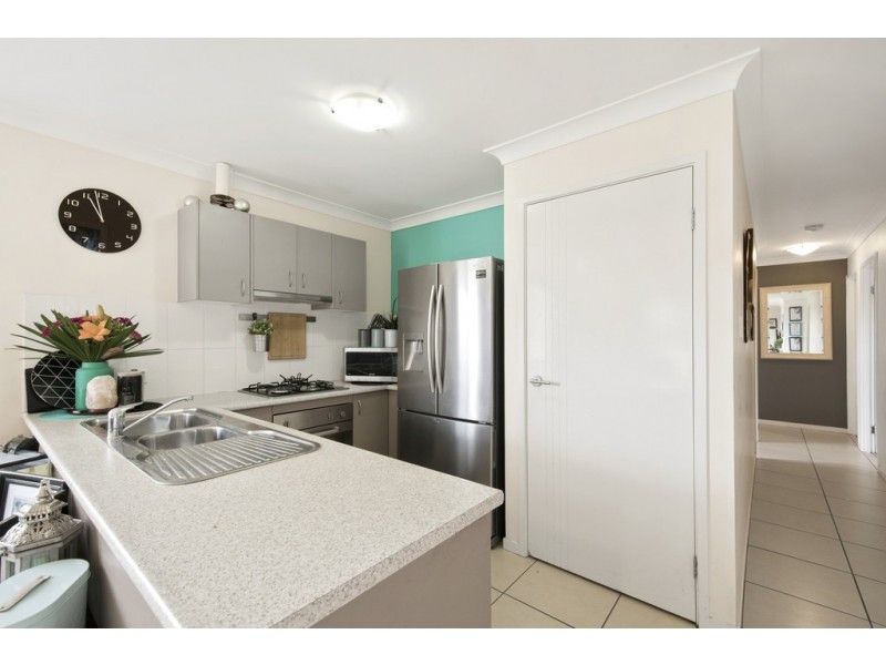 30 Jones Street, Rothwell QLD 4022