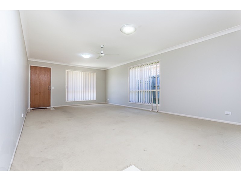 1 and 2/3 Lady Bowen Parade, Rothwell QLD 4022
