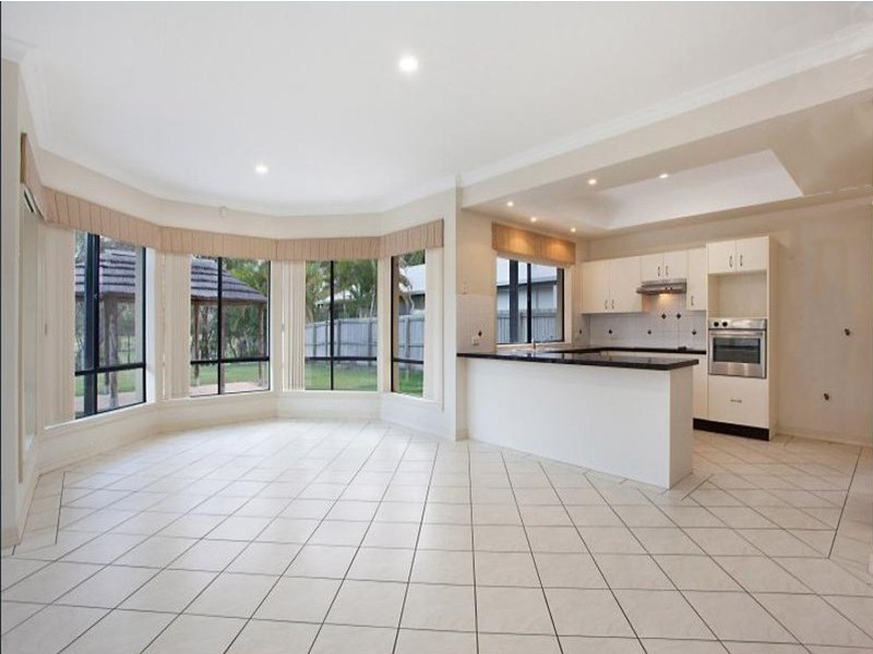 17 Copeland Drive, North Lakes QLD 4509