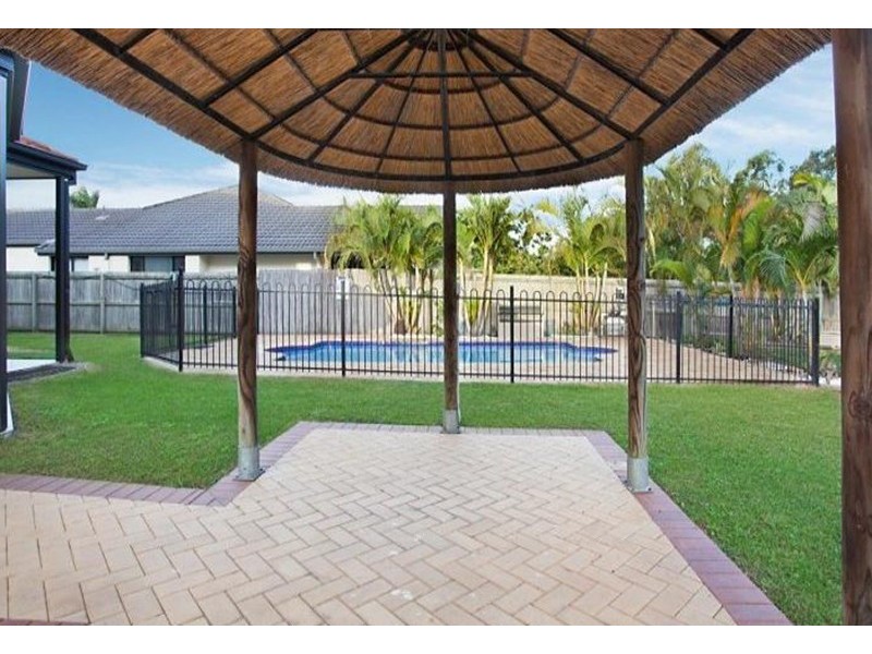 17 Copeland Drive, North Lakes QLD 4509