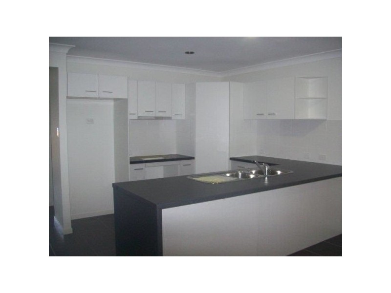 39 Tucker Street, Caboolture QLD 4510