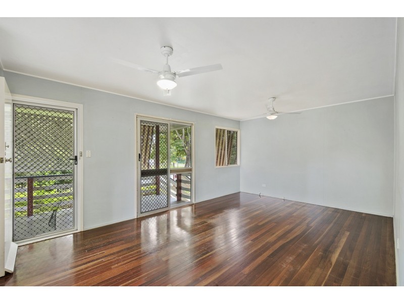 20 Rainbow Street, Deception Bay QLD 4508