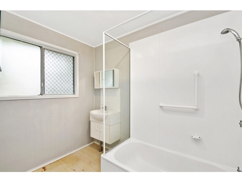 20 Rainbow Street, Deception Bay QLD 4508