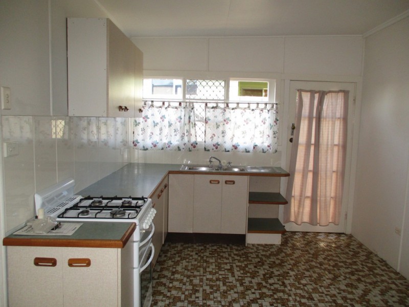 1/173 Esplanade South, Deception Bay QLD 4508
