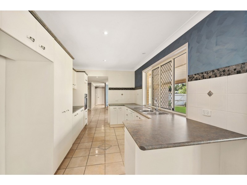 19 Billabong Place, Deception Bay QLD 4508