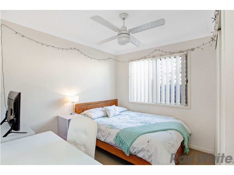 37 Hubner Drive, Rothwell QLD 4022