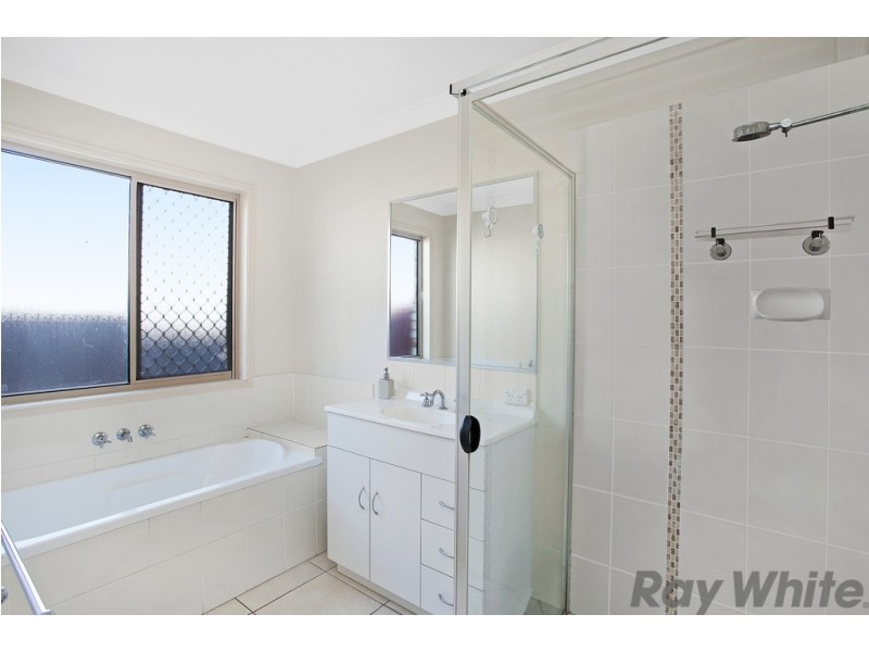37 Hubner Drive, Rothwell QLD 4022