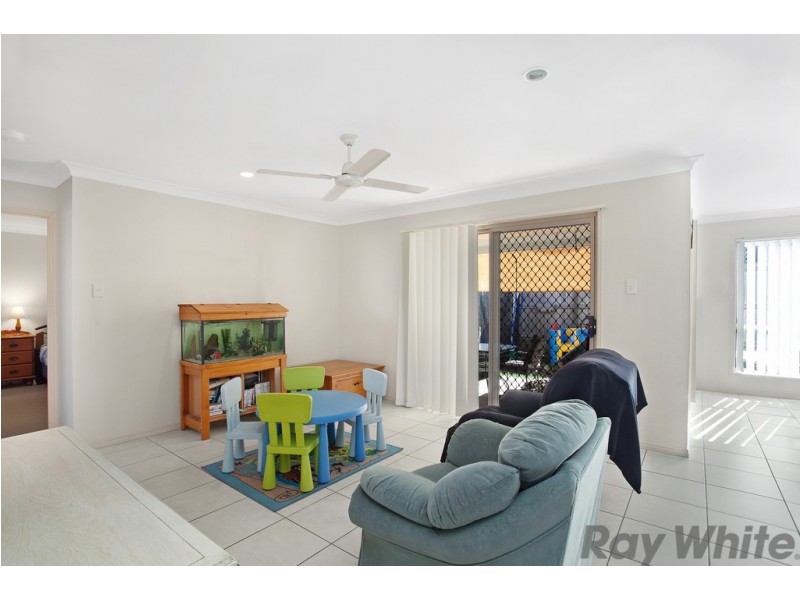 37 Hubner Drive, Rothwell QLD 4022