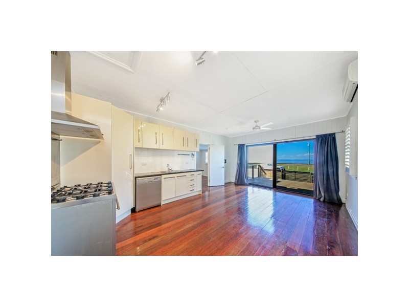 464 Flinders Parade, Brighton QLD 4017
