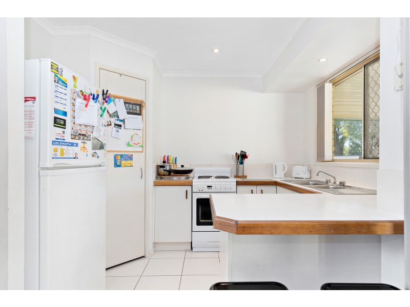 6 Hermans Court, Deception Bay QLD 4508