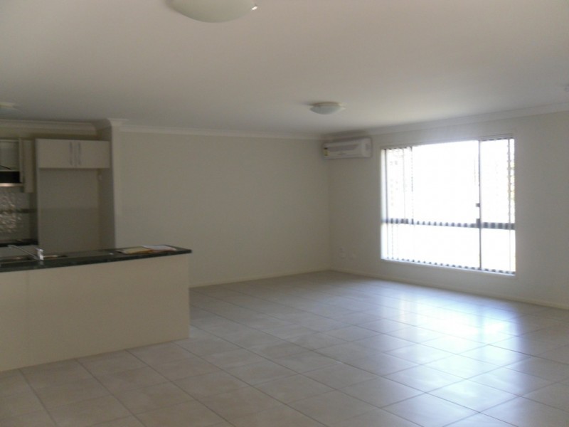 1A/16 Leichhardt Avenue, Rothwell QLD 4022