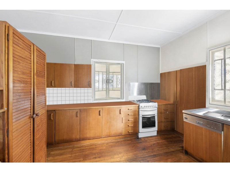 19 Beck Street, Clontarf QLD 4019