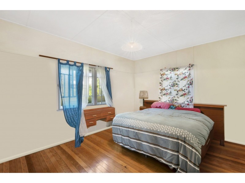 19 Beck Street, Clontarf QLD 4019