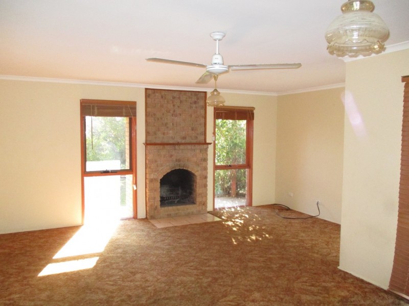 52 Donowain Drive, Deception Bay QLD 4508