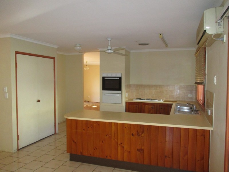 52 Donowain Drive, Deception Bay QLD 4508