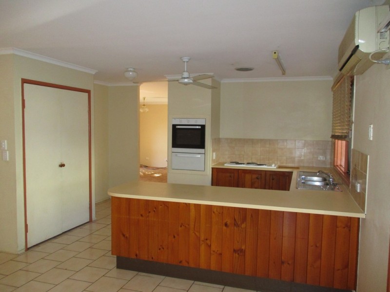 52 Donowain Drive, Deception Bay QLD 4508