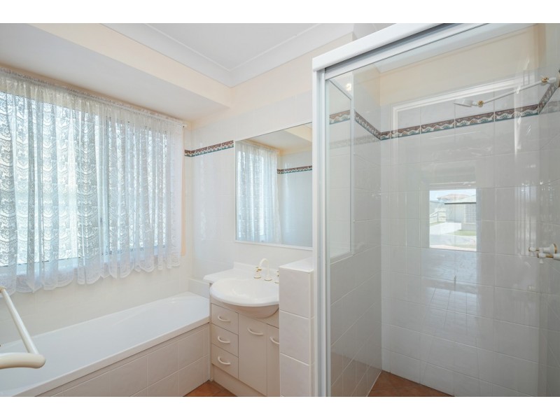 9 Alambi Court, Rothwell QLD 4022