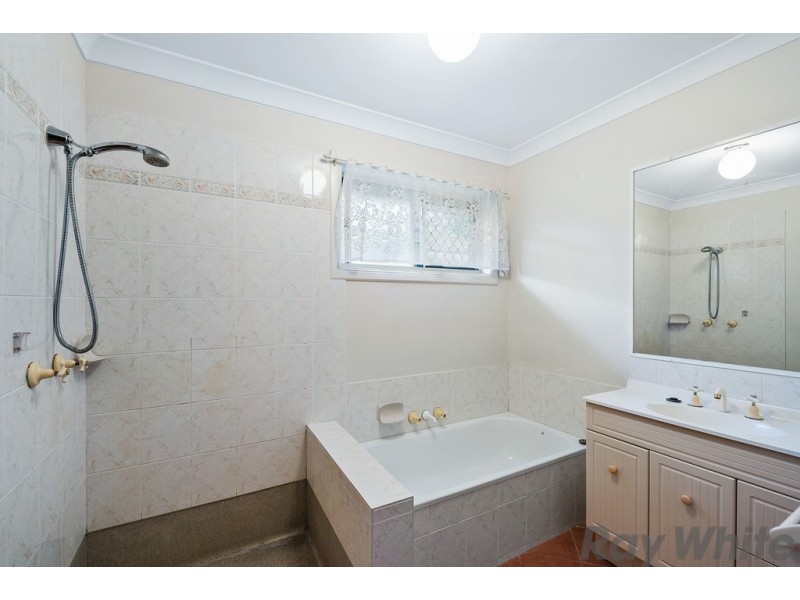 35 Fern Street, Deception Bay QLD 4508